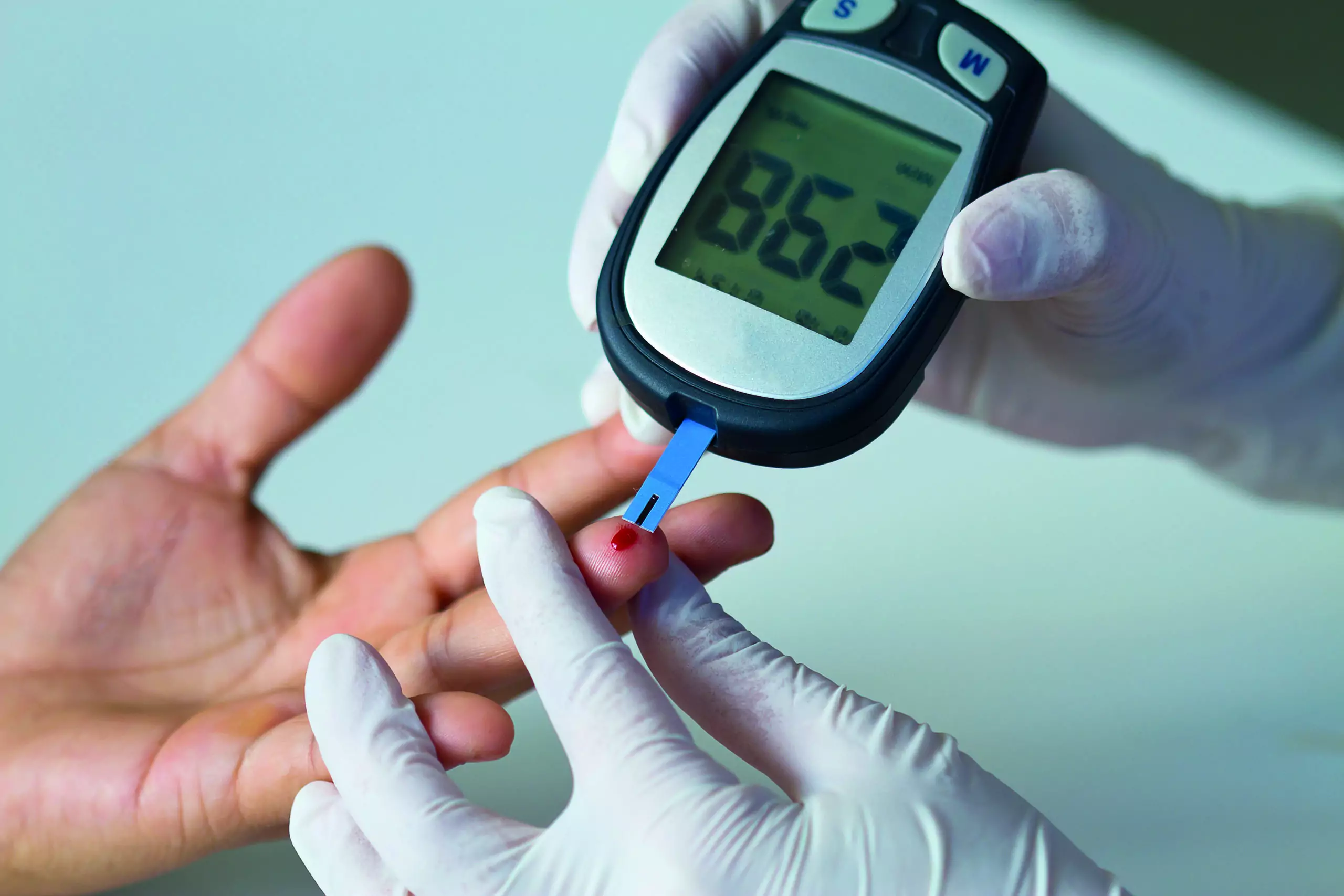 مراقبت های دیابتی های | کلینیک آریا پایا در عظیمیه